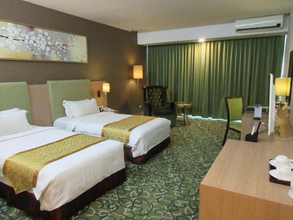 Hotel Aifa Labuan Zewnętrze zdjęcie