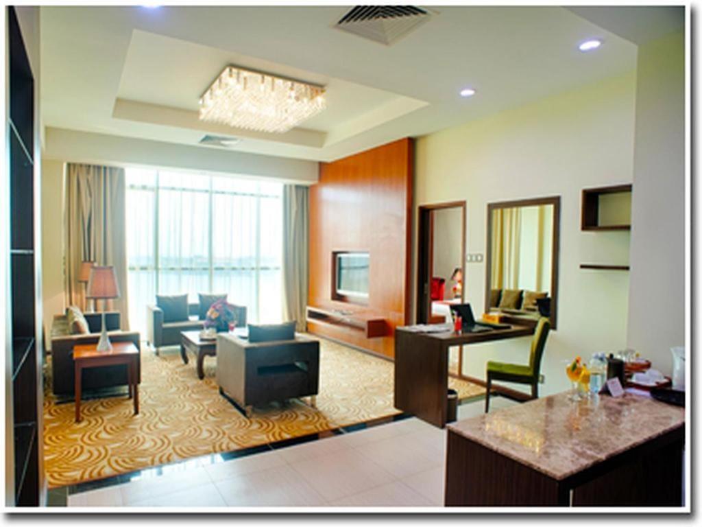 Hotel Aifa Labuan Zewnętrze zdjęcie